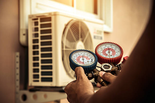 Professional Hvac technician working in Eden, NY